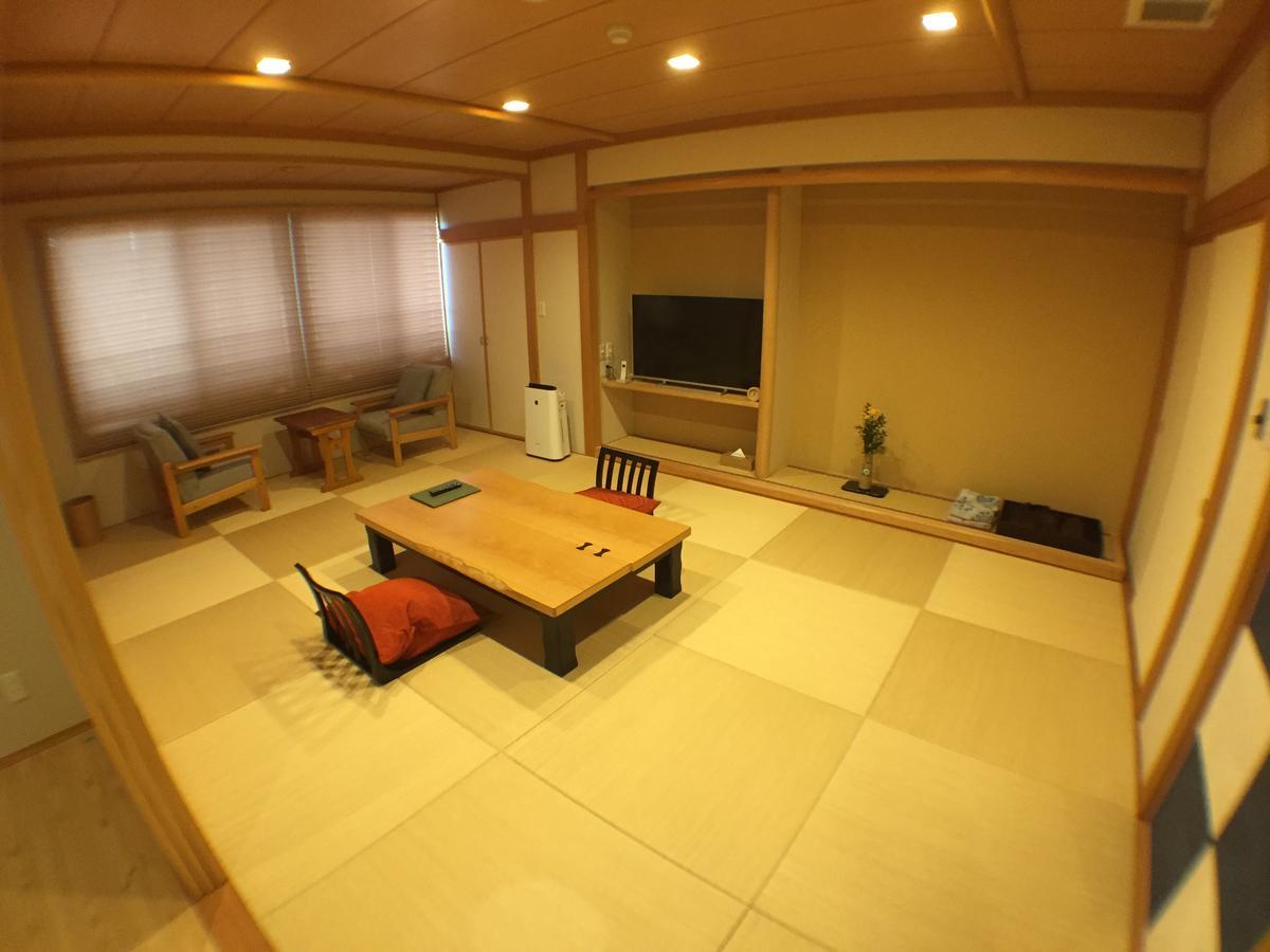 Hokuriku Yamashiro Onsen Hotel Kikyou Kaga  Exterior foto